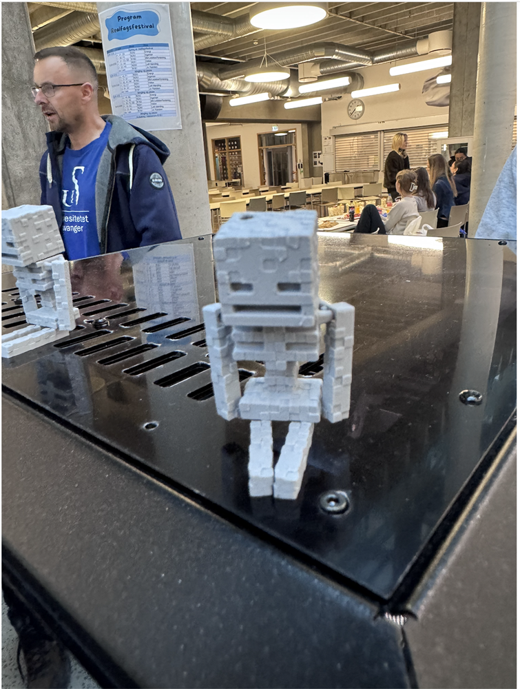 Robot - Klikk for stort bilde